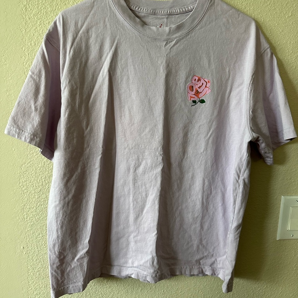 Jordan women's Light Lavender Tee with Pink Rose size L/ NWOTB171